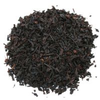 Schwarz-aromatisierter-Tee-Sahne